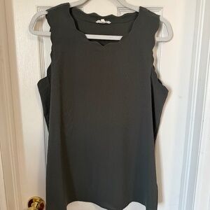 Grey/green scalloped tank top